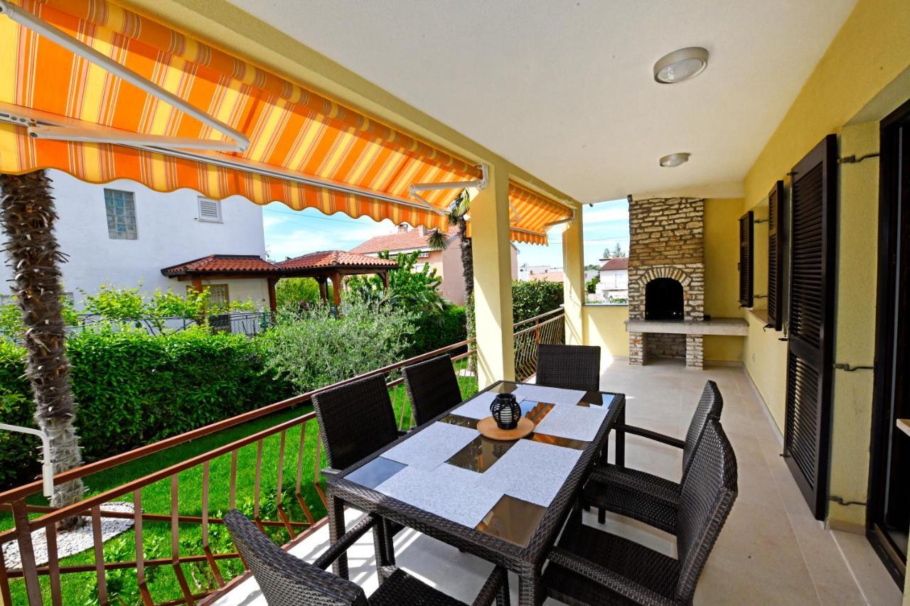Apartments Jasmina โปเรช ภายนอก รูปภาพ