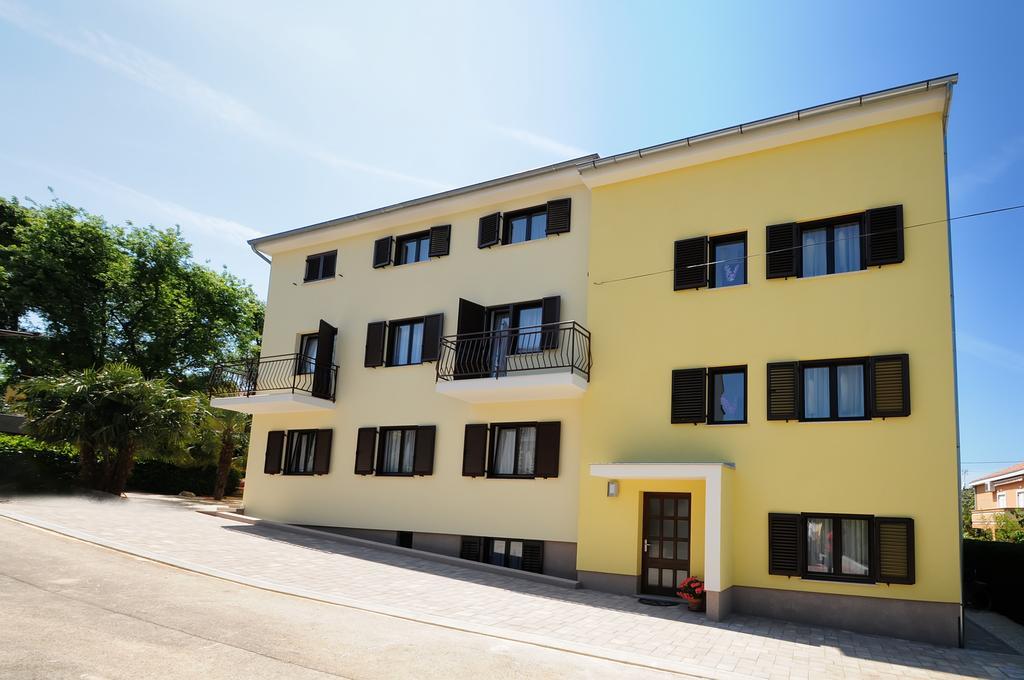 Apartments Jasmina โปเรช ภายนอก รูปภาพ