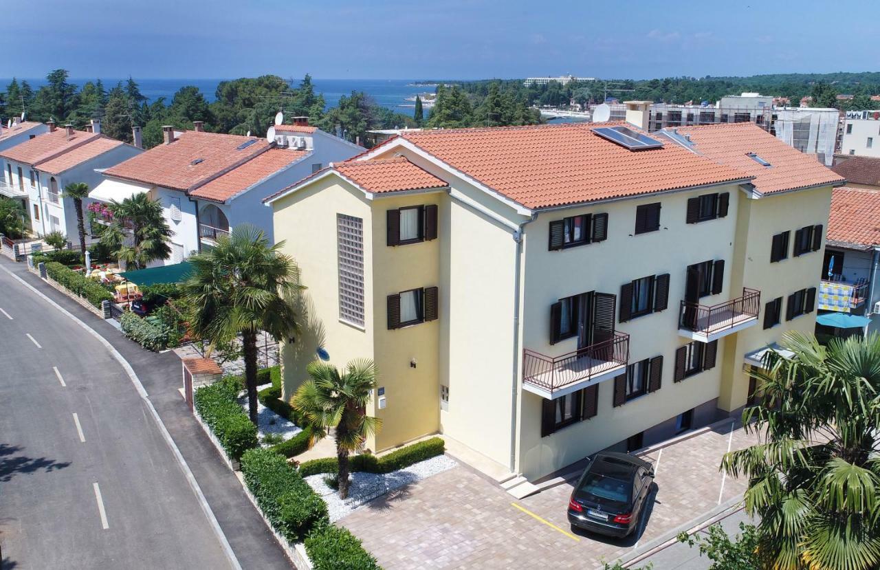 Apartments Jasmina โปเรช ภายนอก รูปภาพ